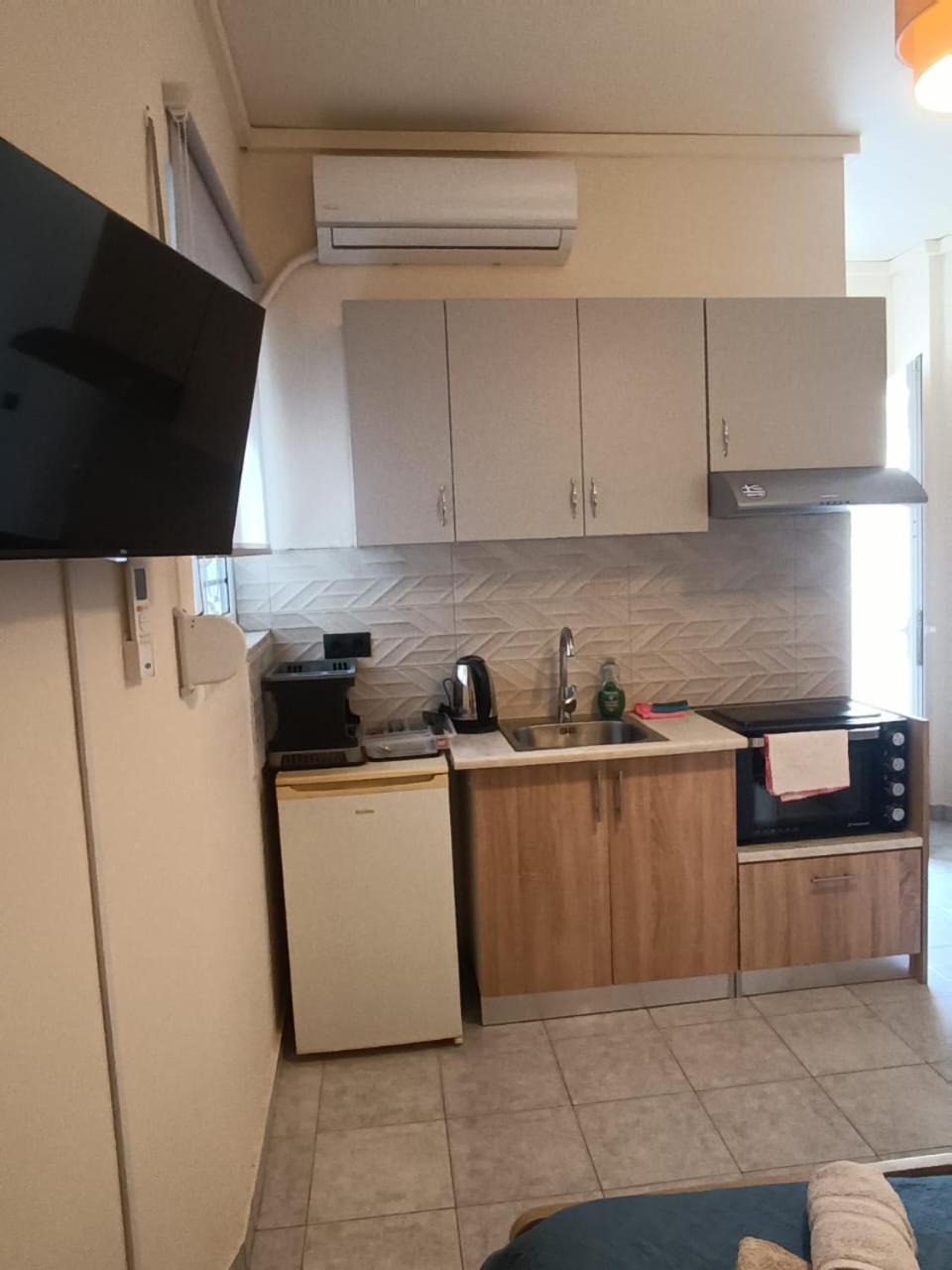 Iskas Apartments 이알리소스 외부 사진